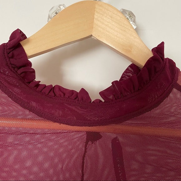 Forever 21 Mesh Top - Picture 2 of 3